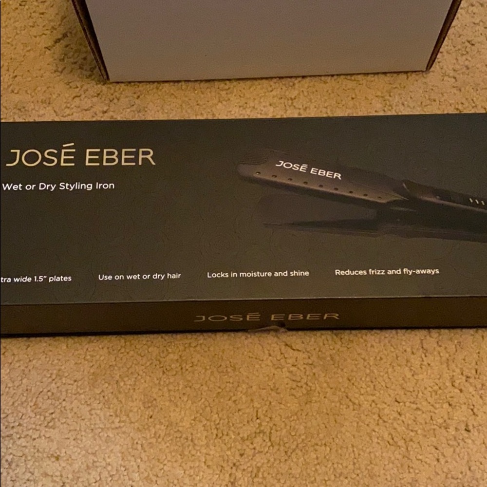 Jose Eber Wet or Dry styling iron